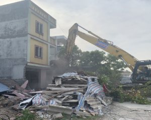 Đập Phá, Tháo Dỡ Công Trình Tại Định Quán - Đồng Nai